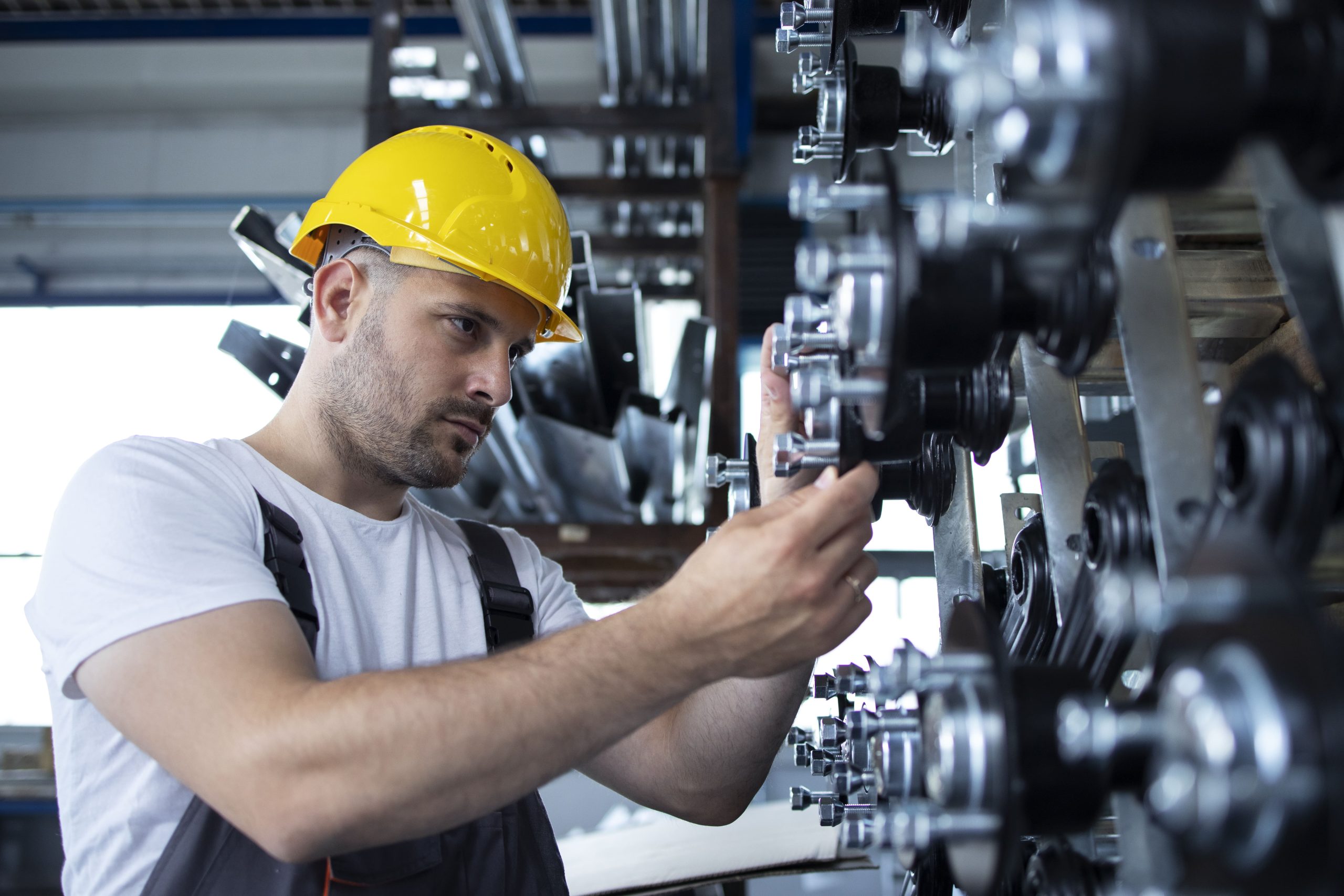 Operare mașini industriale